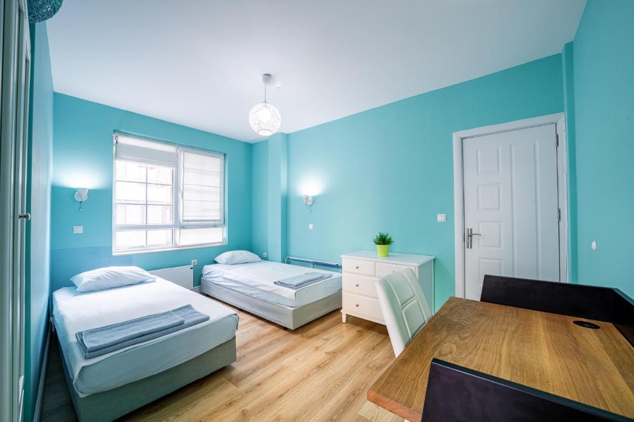 Colibri Central Apartment Varna Exterior photo