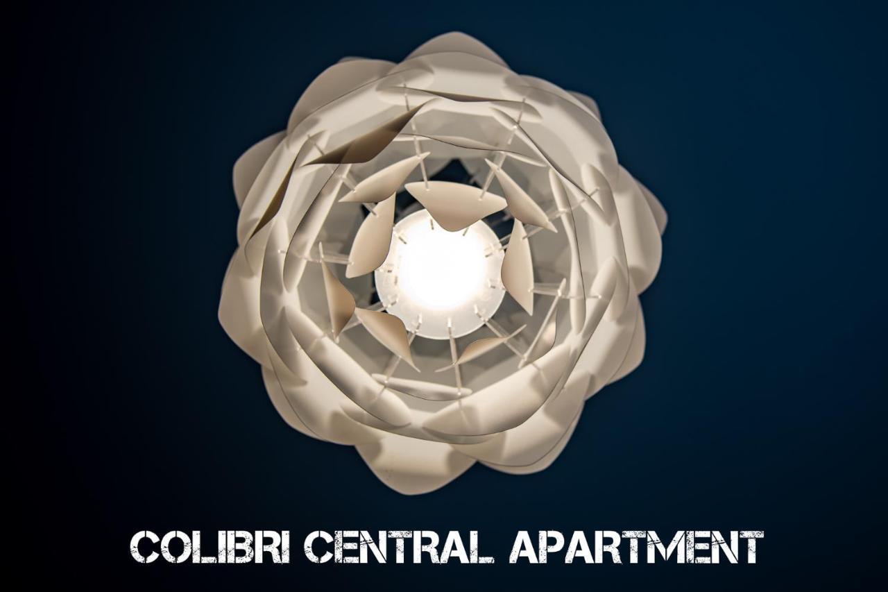 Colibri Central Apartment Varna Exterior photo