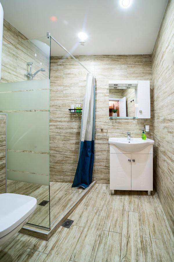 Colibri Central Apartment Varna Exterior photo
